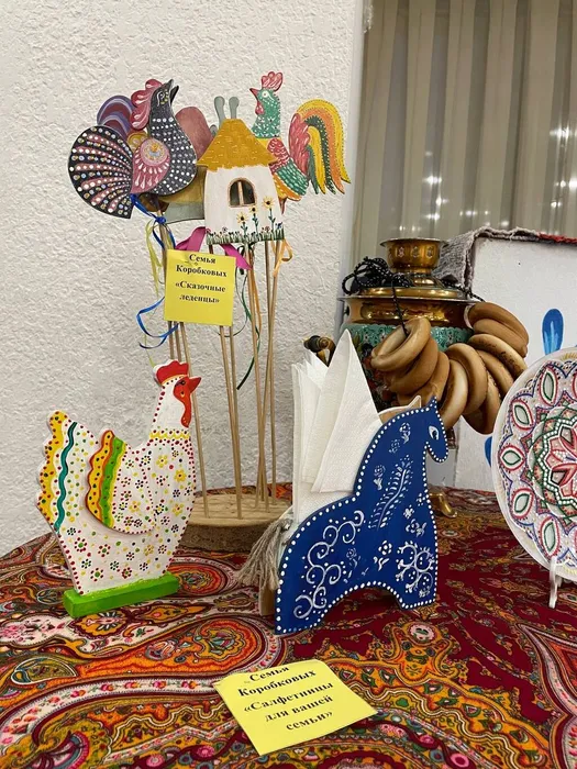 photo_5278332288310040533_y