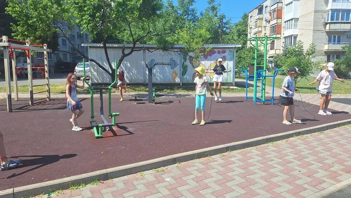 улица