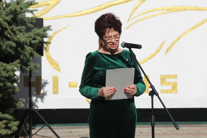 C5E6F8AC-BC22-45B9-993F-6A4DA3B7056D